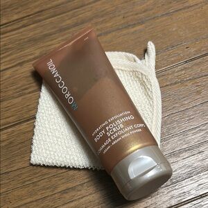Moroccanoil Exfoliating Body Scrub with Mitt